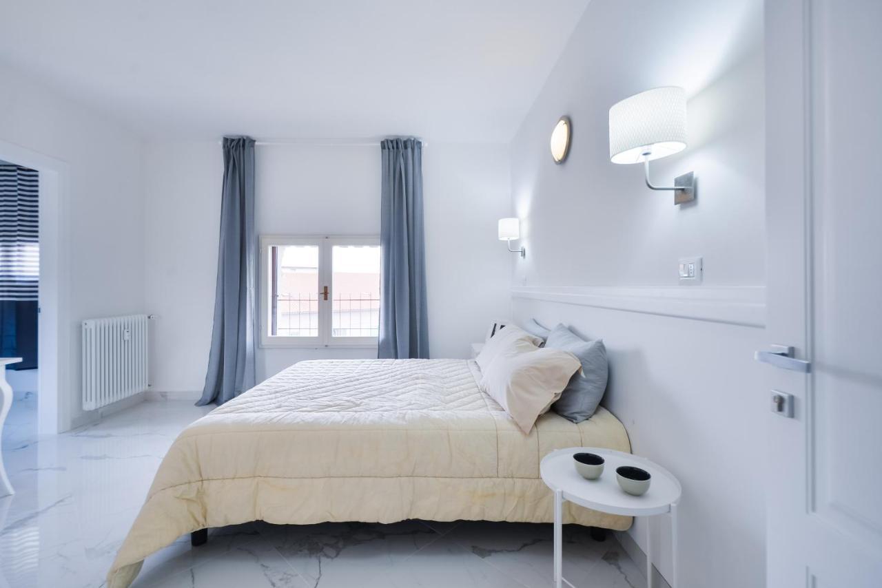 New Central Apartment & Rooms มอนเตกาตินี แตร์เม ภายนอก รูปภาพ