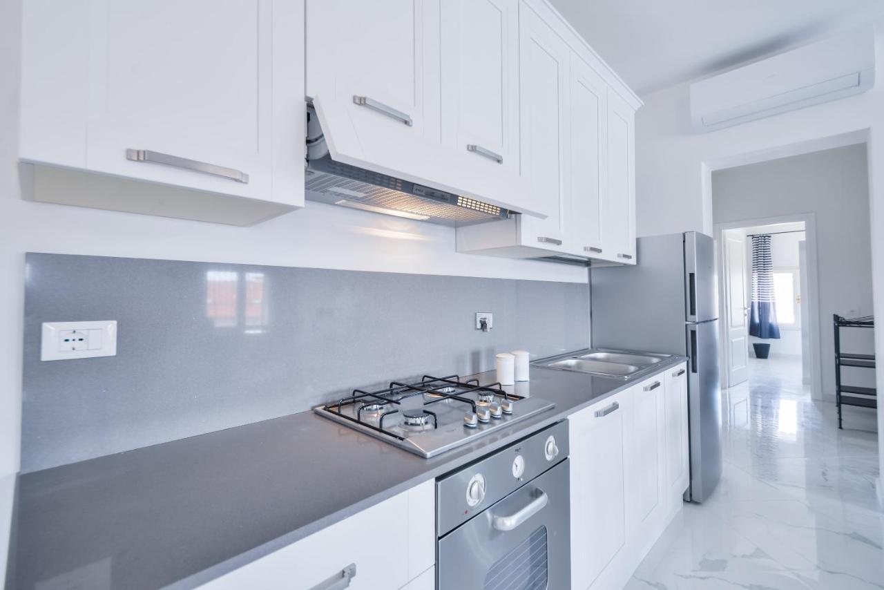 New Central Apartment & Rooms มอนเตกาตินี แตร์เม ภายนอก รูปภาพ