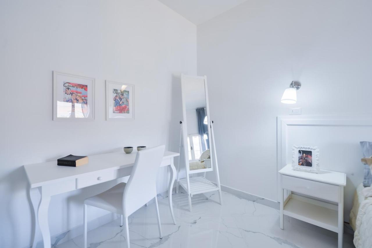 New Central Apartment & Rooms มอนเตกาตินี แตร์เม ภายนอก รูปภาพ