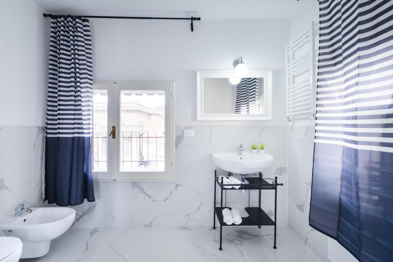 New Central Apartment & Rooms มอนเตกาตินี แตร์เม ภายนอก รูปภาพ
